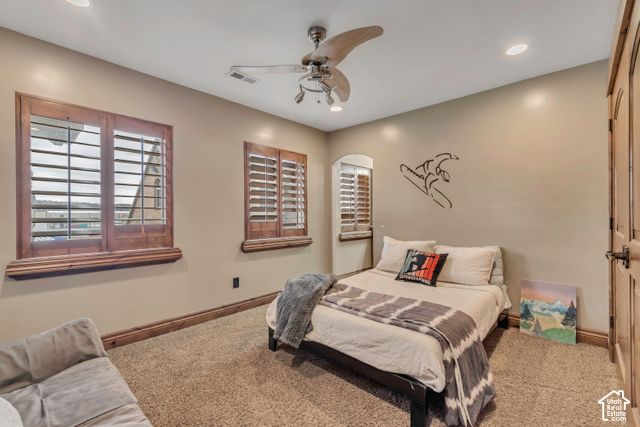 6455 S RAYMOND DR, South Weber, UT 84405