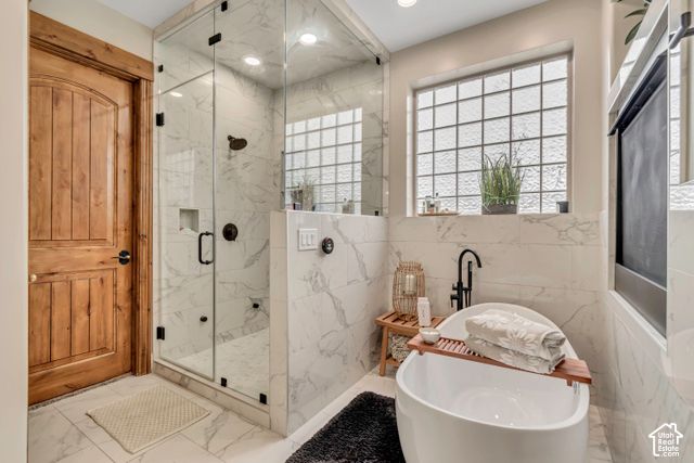 6455 S RAYMOND DR, South Weber, UT 84405