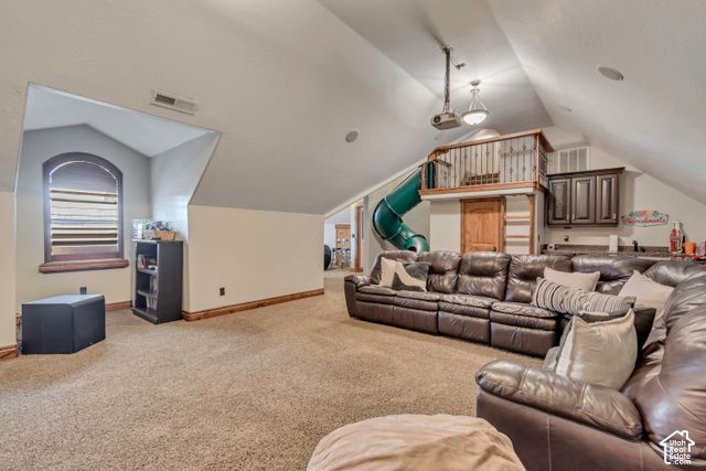 6455 S RAYMOND DR, South Weber, UT 84405