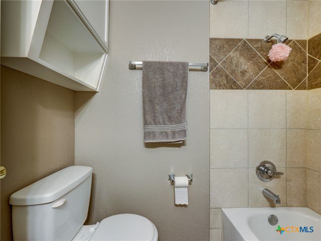 103 Lackey, Florence, TX 76527