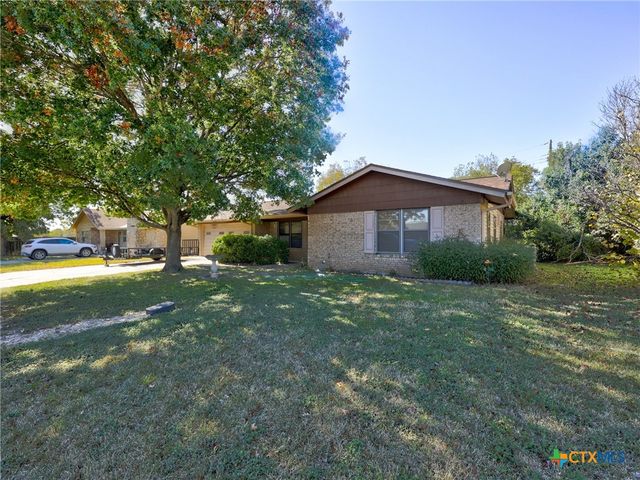 103 Lackey, Florence, TX 76527