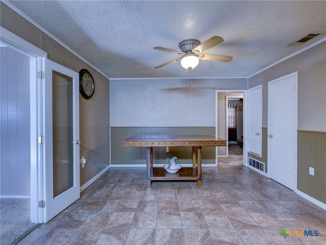 103 Lackey, Florence, TX 76527