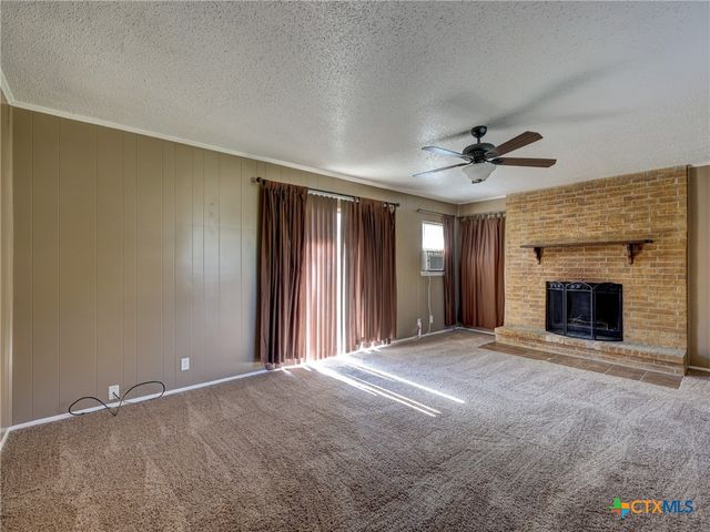 103 Lackey, Florence, TX 76527