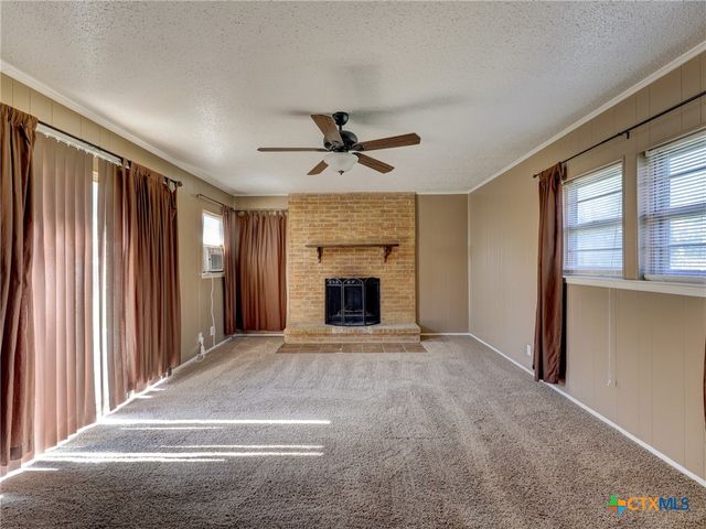 103 Lackey, Florence, TX 76527