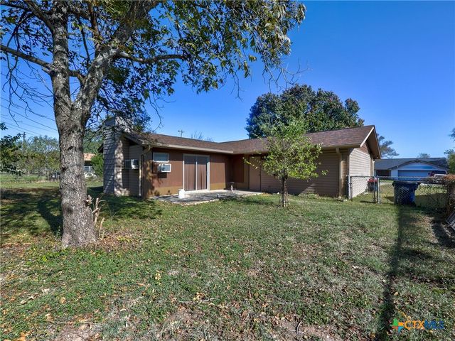 103 Lackey, Florence, TX 76527