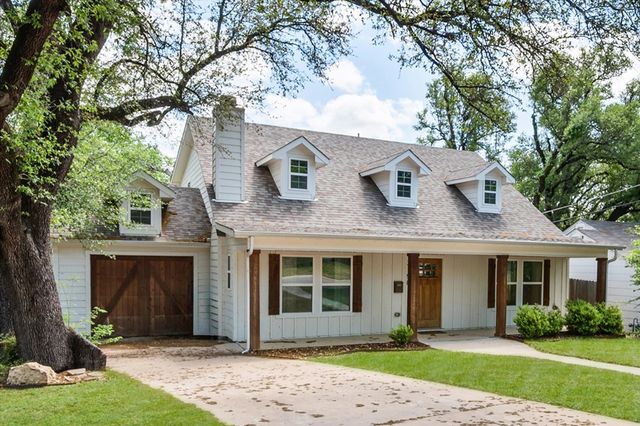 2158 Morning Glory Avenue, Fort Worth, TX 76111