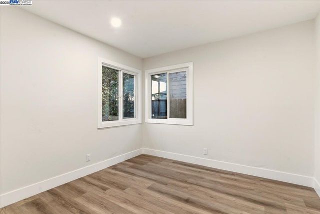 426 Gramercy Pl, Oakland, CA 94603