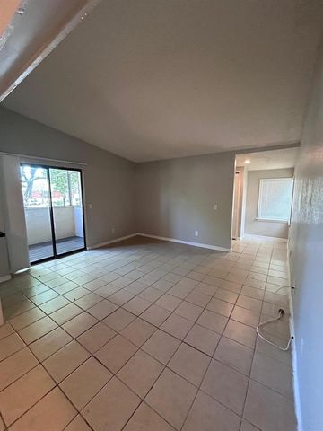 2948 ANTIQUE OAKS CIRCLE 94, Winter Park, FL 32792