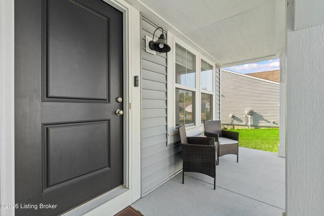 468 Birchwood Dr, Shepherdsville, KY 40165