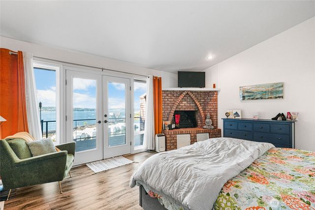 2781 Chambers Point Court, Steilacoom, WA 98388