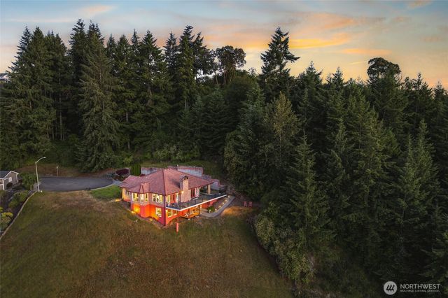 2781 Chambers Point Court, Steilacoom, WA 98388