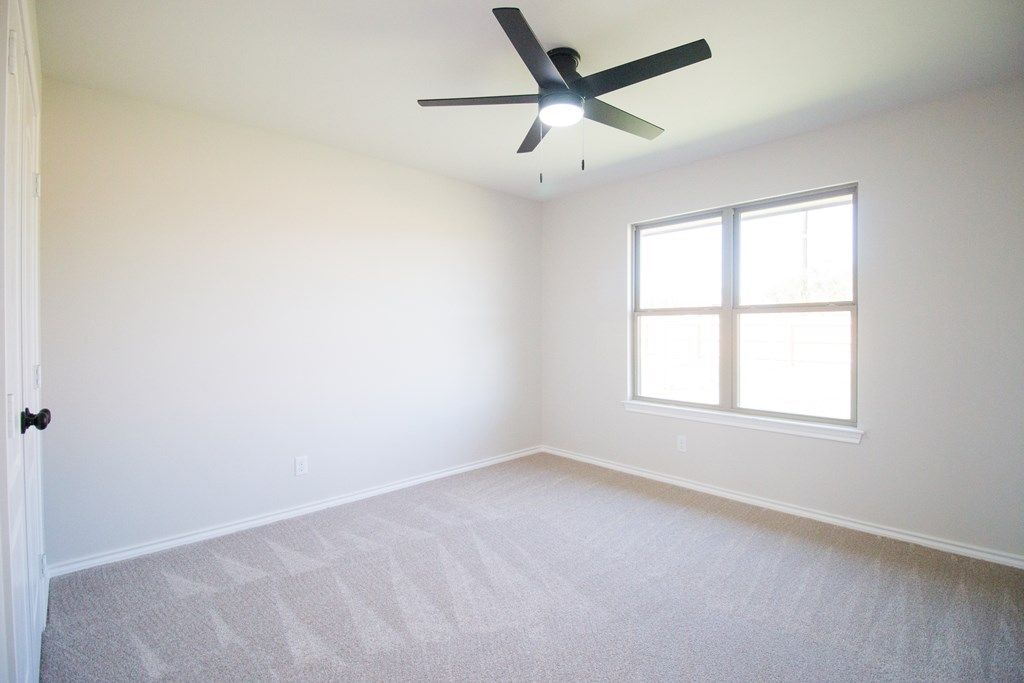 Image 13 of property listing at 5413 Coral Way, San Angelo, TX 76904