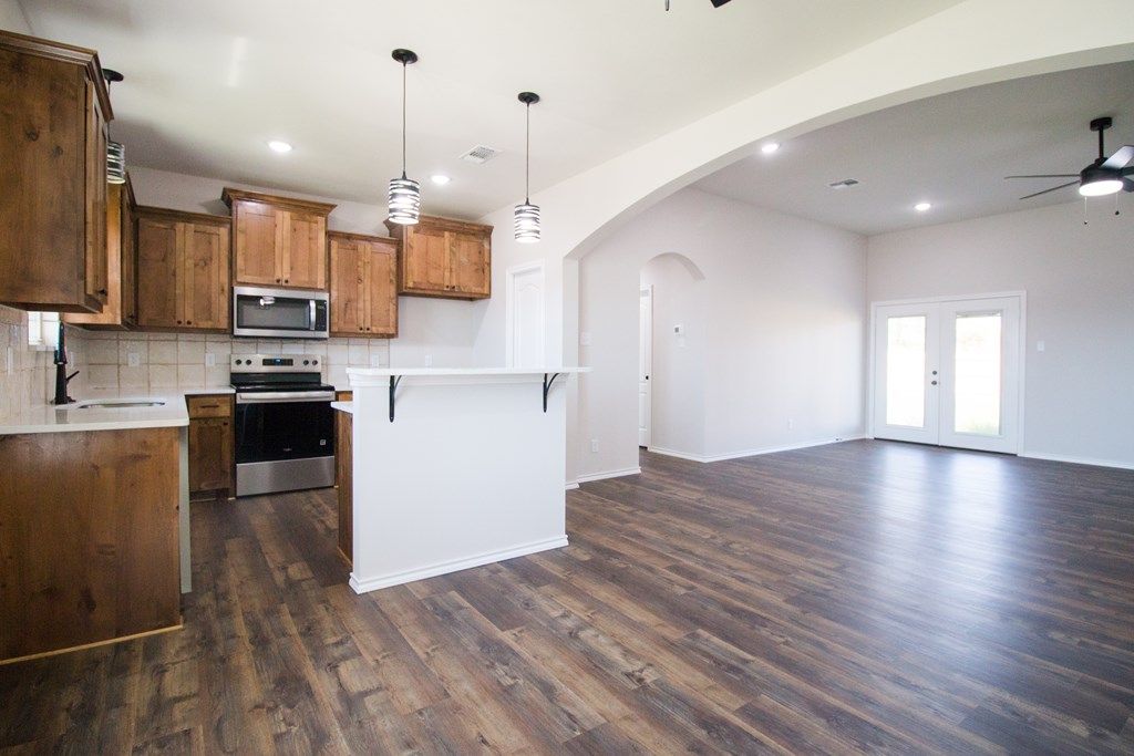 Image 6 of property listing at 5413 Coral Way, San Angelo, TX 76904