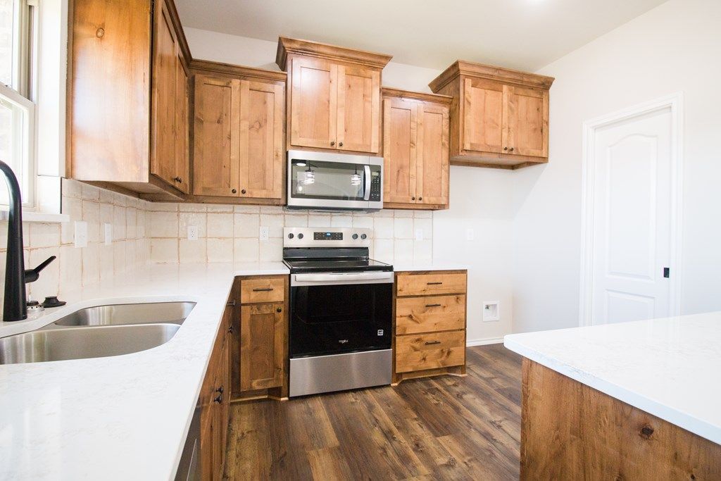 Image 7 of property listing at 5413 Coral Way, San Angelo, TX 76904