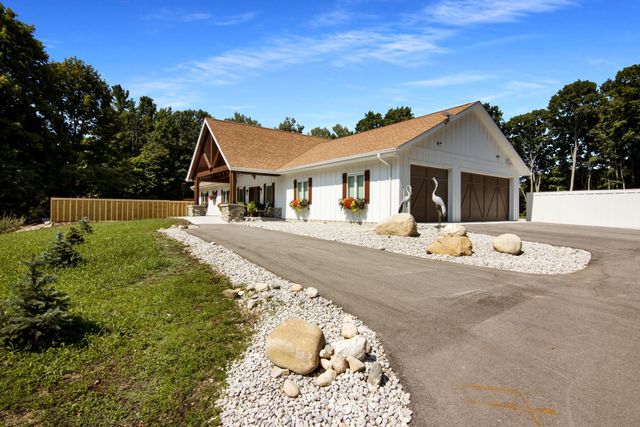 8986 Alden Meadows, Alden, MI 49612