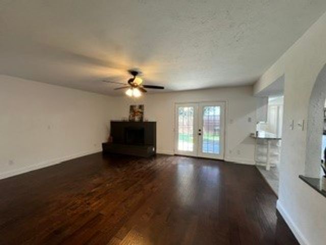 2004 White Ash Road, Carrollton, TX 75007