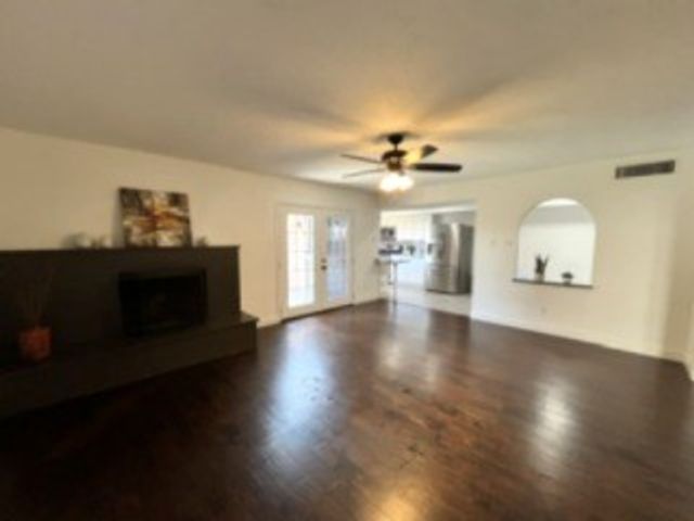 2004 White Ash Road, Carrollton, TX 75007