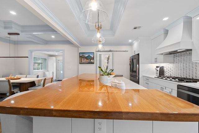 230 Proctor Ave 2, Revere, MA 02151