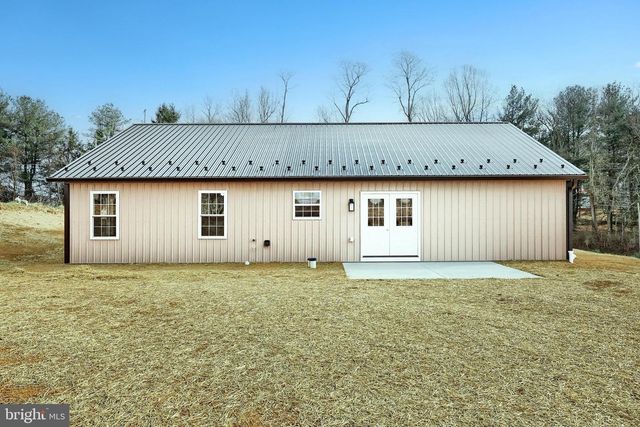 10620 ENFIELD RD, Felton, PA 17322
