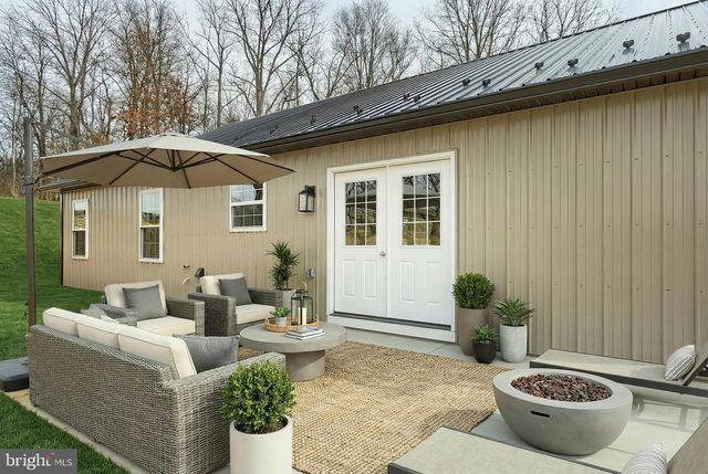 10620 ENFIELD RD, Felton, PA 17322