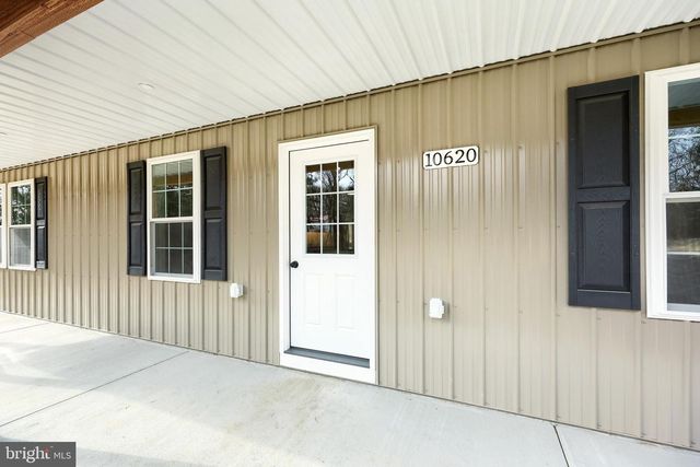 10620 ENFIELD RD, Felton, PA 17322