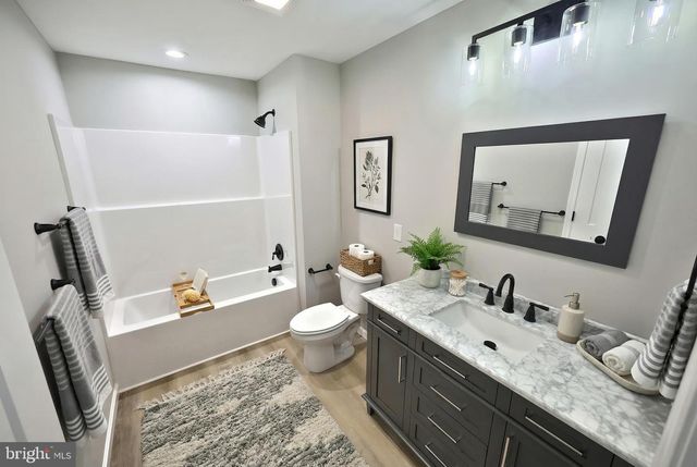 10620 ENFIELD RD, Felton, PA 17322