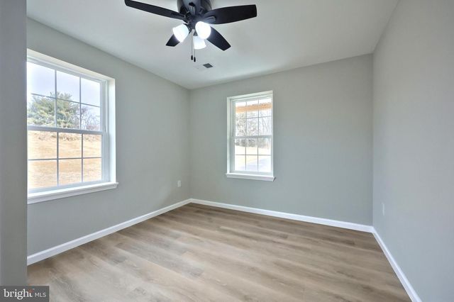 10620 ENFIELD RD, Felton, PA 17322