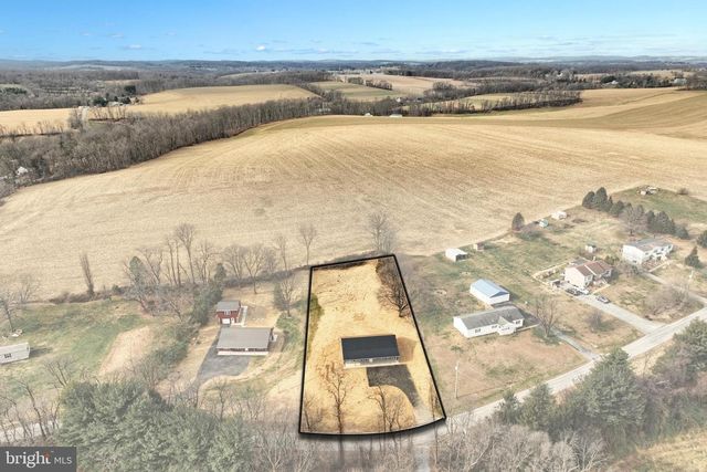 10620 ENFIELD RD, Felton, PA 17322