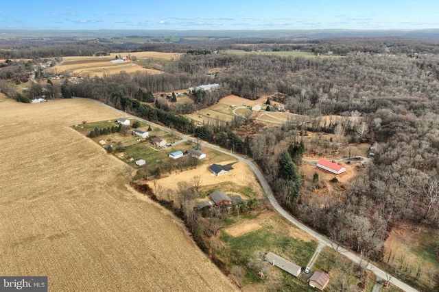 10620 ENFIELD RD, Felton, PA 17322