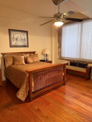 711 Main Street 502, Houston, TX 77002