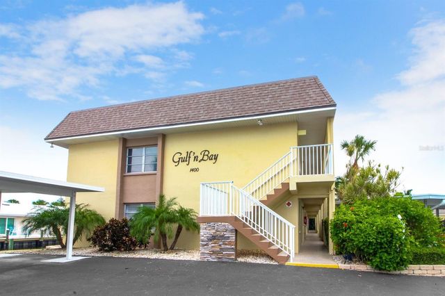 1400 TARPON CENTER DRIVE 206, Venice, FL 34285