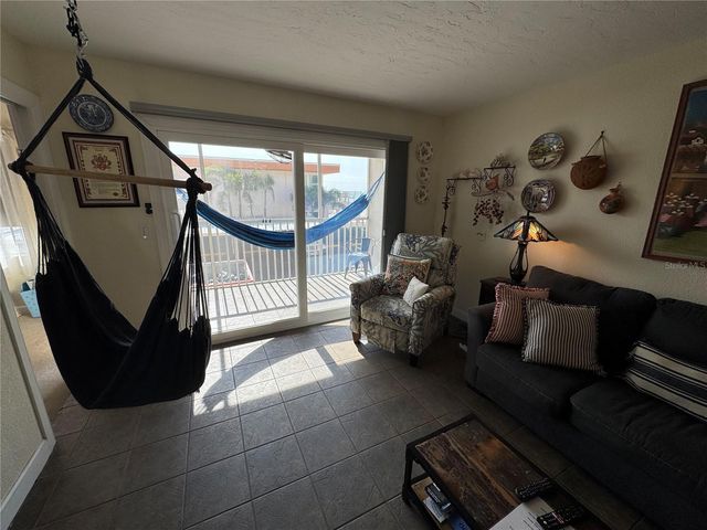 1400 TARPON CENTER DRIVE 206, Venice, FL 34285