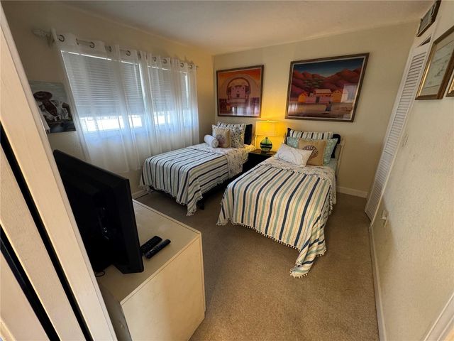 1400 TARPON CENTER DRIVE 206, Venice, FL 34285