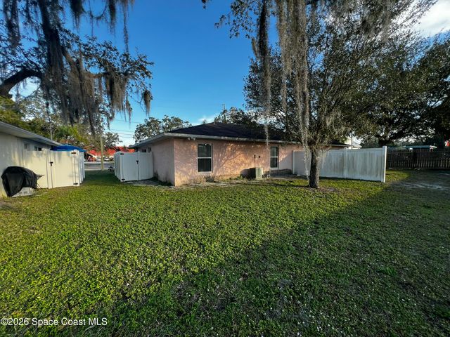 1914 Fletcher Street, Melbourne, FL 32901