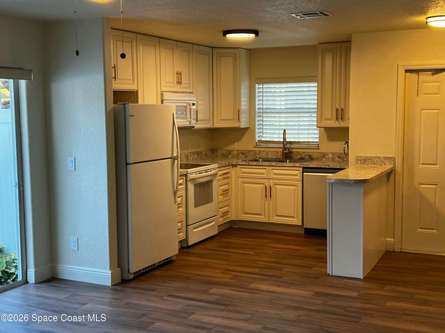 1914 Fletcher Street, Melbourne, FL 32901