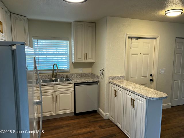 1914 Fletcher Street, Melbourne, FL 32901