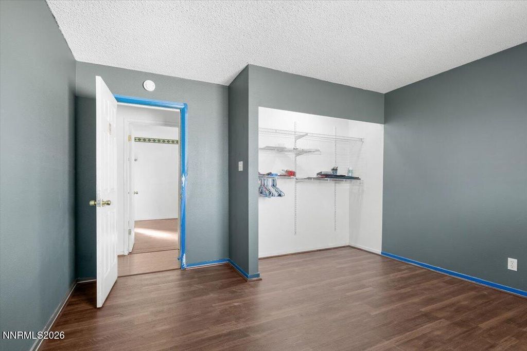 Image 21 of property listing at 10160 Manassas Drive, Reno, NV 89508