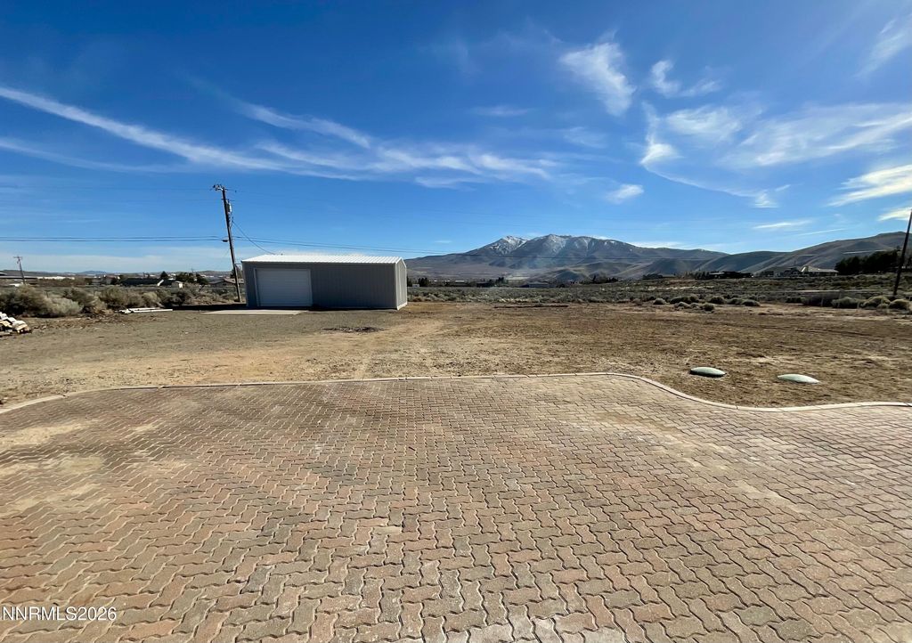 Image 33 of property listing at 10160 Manassas Drive, Reno, NV 89508