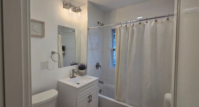 15 Howard St 1, Arlington, MA 02476