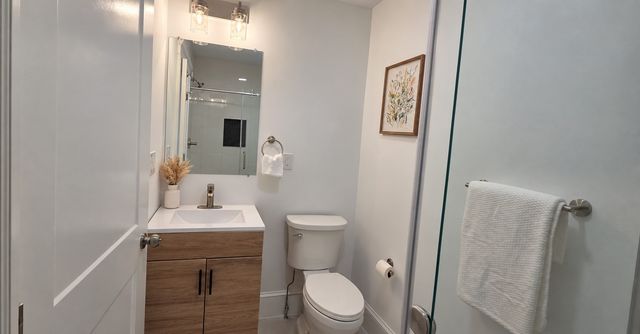 15 Howard St 1, Arlington, MA 02476