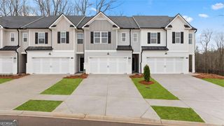 322 Sound Circle, Stockbridge, GA 30281