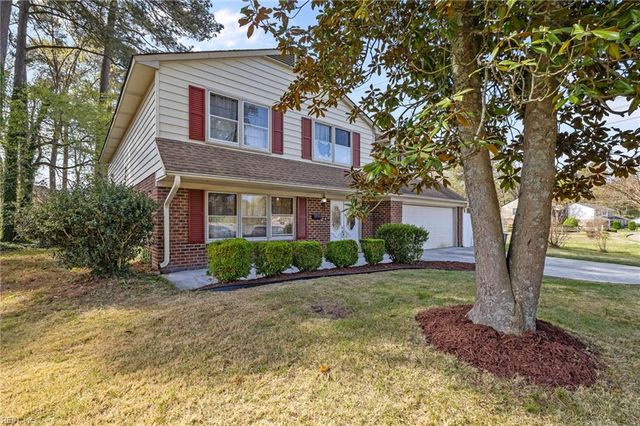 36 Whetstone DR, Hampton, VA 23666