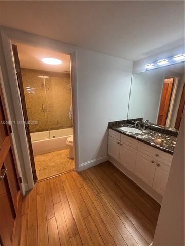 2301 Collins Avenue 833, Miami Beach, FL 33139