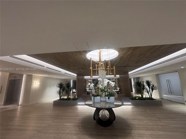 2301 Collins Avenue 833, Miami Beach, FL 33139