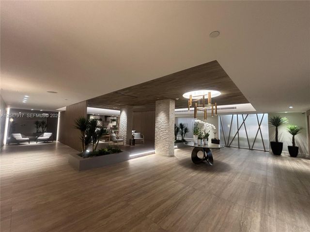 2301 Collins Avenue 833, Miami Beach, FL 33139