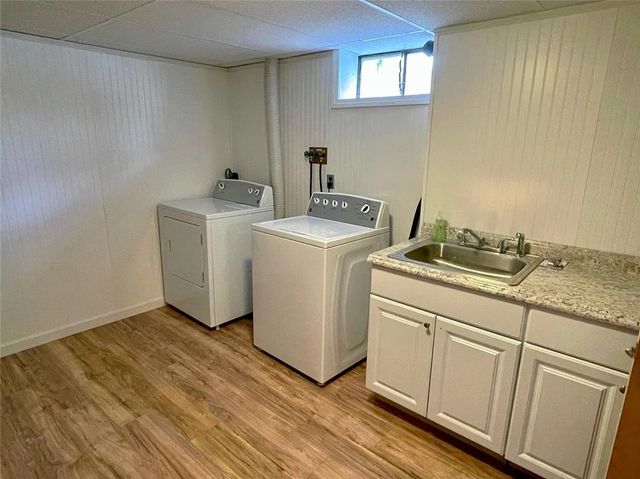 30 Althea Drive, Cranston, RI 02920