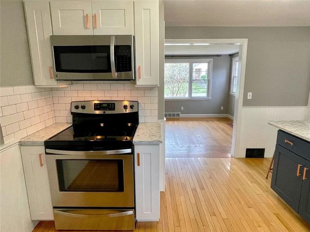 30 Althea Drive, Cranston, RI 02920