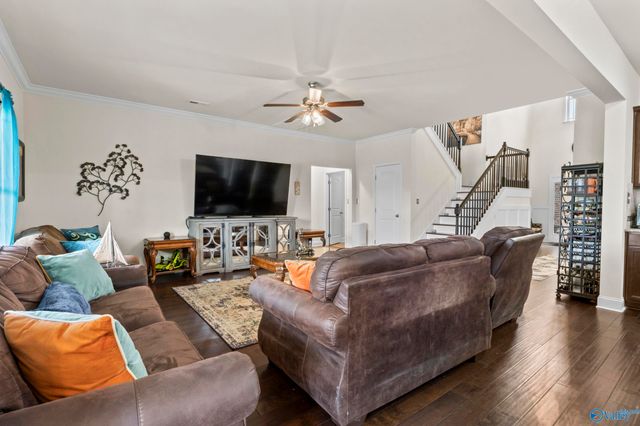 3011 Magnolia Leaf Circle, Owens Cross Roads, AL 35763