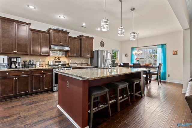 3011 Magnolia Leaf Circle, Owens Cross Roads, AL 35763