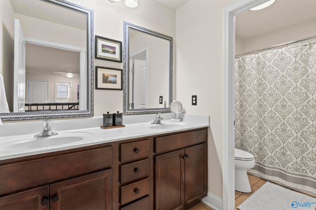 3011 Magnolia Leaf Circle, Owens Cross Roads, AL 35763